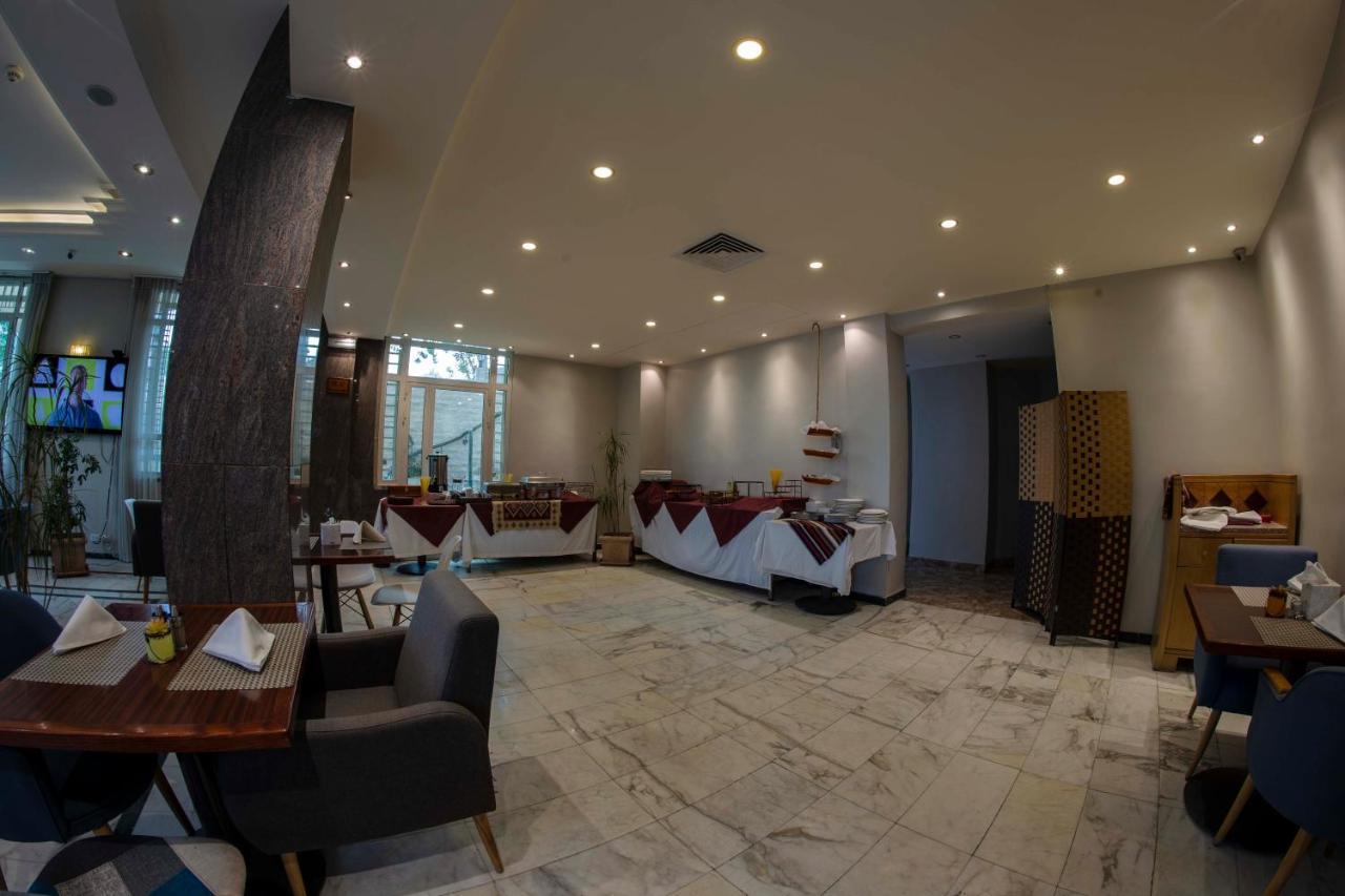 Kindi Hotel