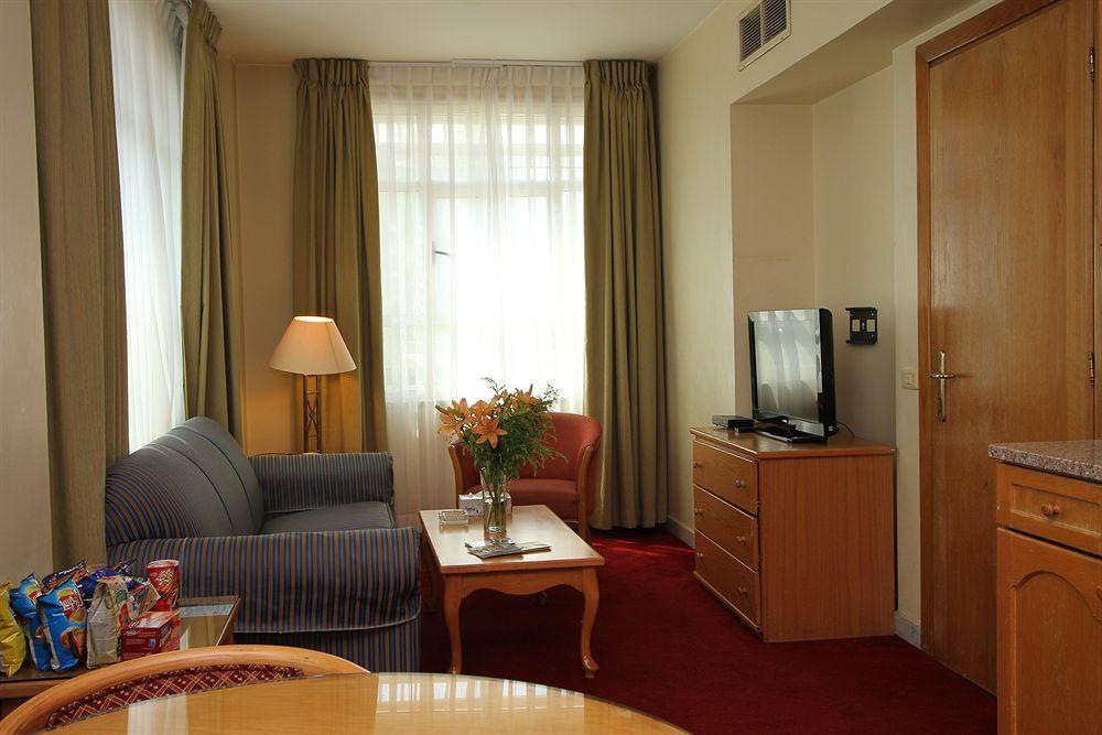 Kindi Hotel 3*